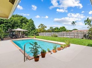 6714 Sweet Maple Ln, Boca Raton, FL 33433