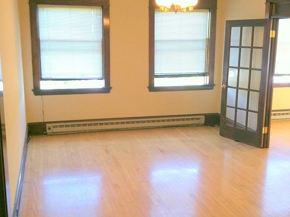 5th image of 180 S Cannon St #303