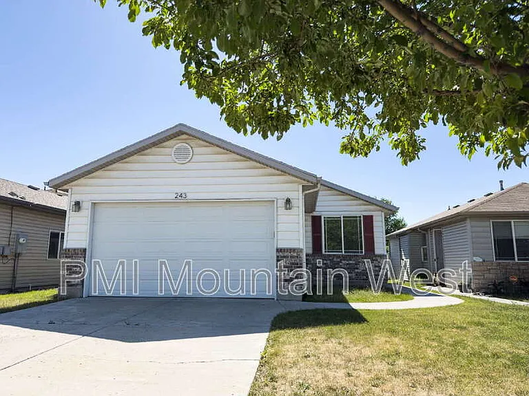 243 N Caleb Dr — Photo 2