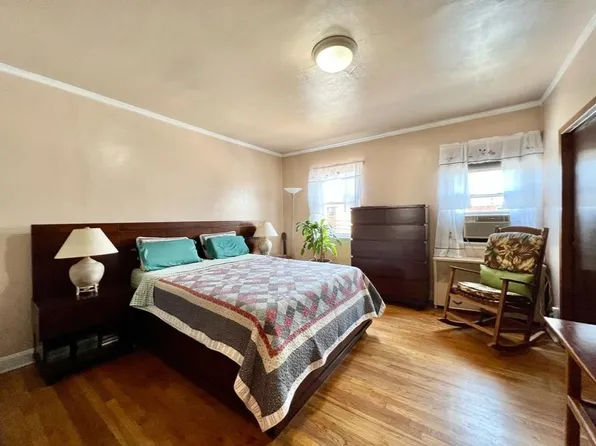 25-14 43rd Street image 11 of 23