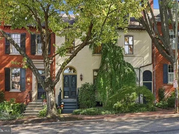109 S Duke St, Lancaster, PA 17602