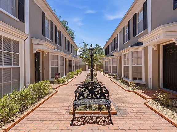 3rd image of 308 S BUNGALOW PARK AVENUE #D