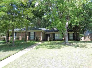 301 Wain Dr, Longview, TX 75604