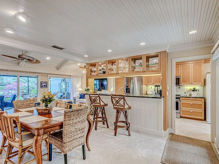 3667 Cape Pointe Cir — Photo 8