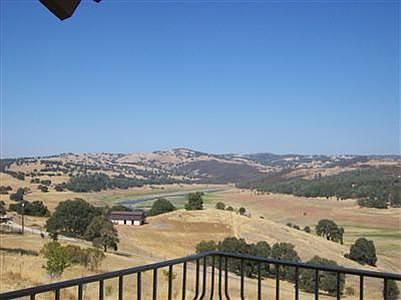 5th image of 500 Falcon Crest Ln