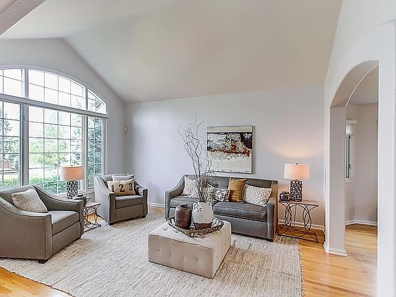 5th image of 16417 E Crestline Pl