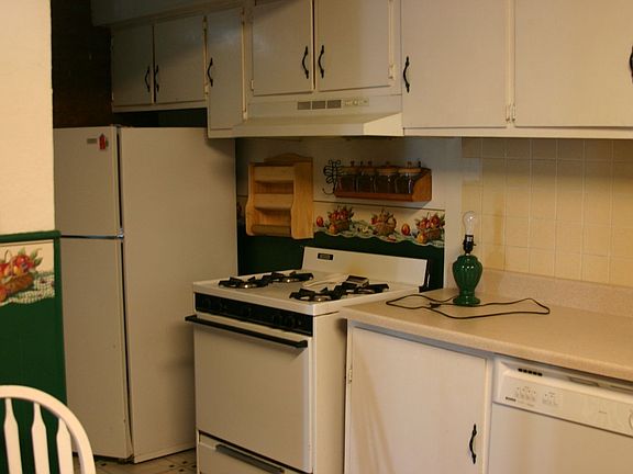 Spacious country kitchen and 1st floor laundry