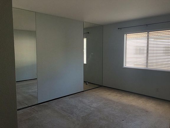 5th image of 715 San Conrado Ter Unit 6