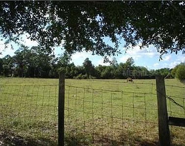 3rd image of 21846 Brendenshire Ln