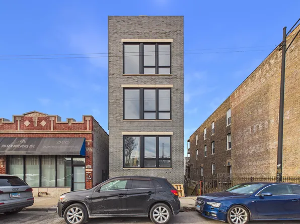 2236 W Cermak Rd #3F, Chicago, IL 60608