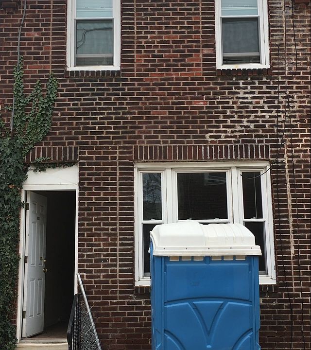 2nd image of 3446 N Sherman Dr