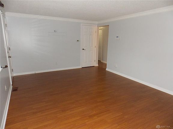 3rd image of 301 Gramercy Dr