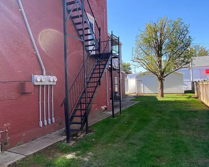 930 N Shippen St #2 — Photo 3