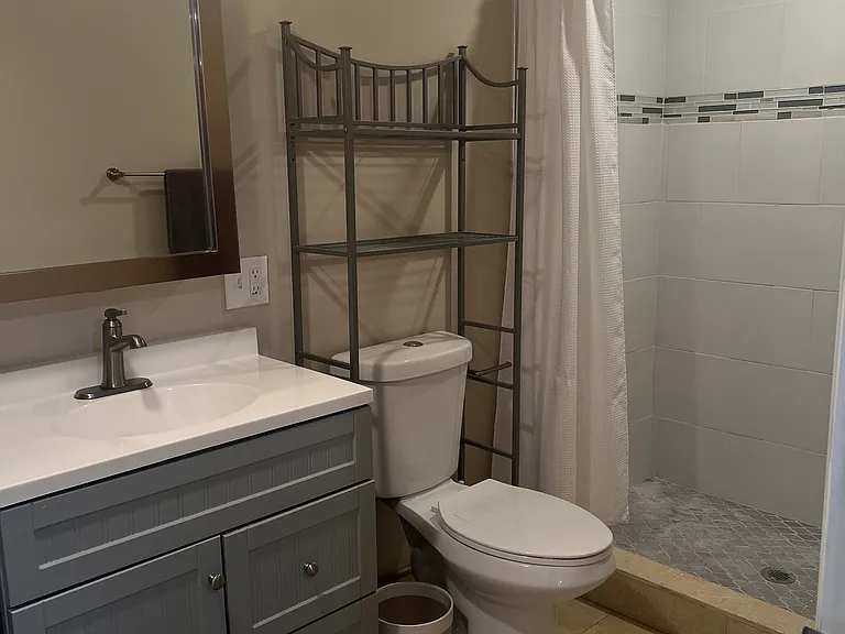 3290 E Bengal Blvd — Photo 7