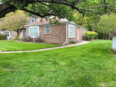 351 Constitution Cir, North Brunswick, NJ, 08902