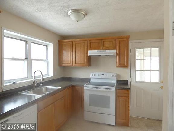 2nd image of 660 Northern Ave