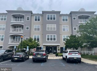 221 Masterson Ct, Trenton, NJ 08618