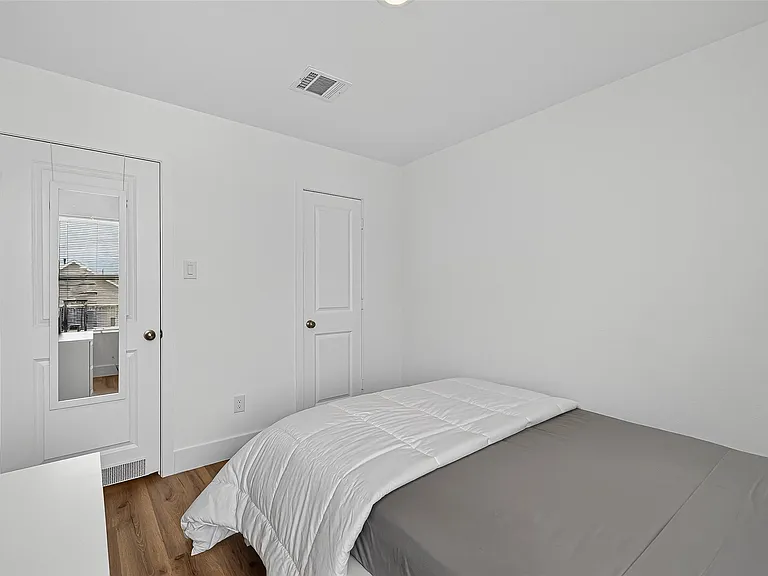 27615 Seascape Village Dr — Photo 33