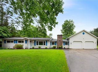 8936 Taylor May Rd, Chagrin Falls, OH 44023