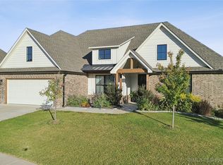 407 N 84th Pl, Broken Arrow, OK 74014