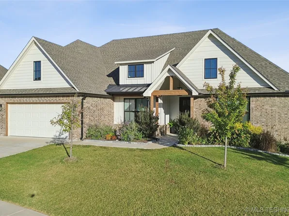 407 N 84th Pl, Broken Arrow, OK 74014