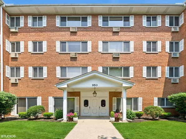 950 Washington Blvd APT 308, Oak Park, IL 60302