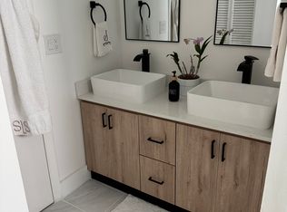 6941 SW 111th Ct, Miami, FL 33173