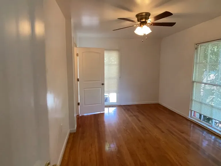 1029 W Hickory St #A — Photo 16