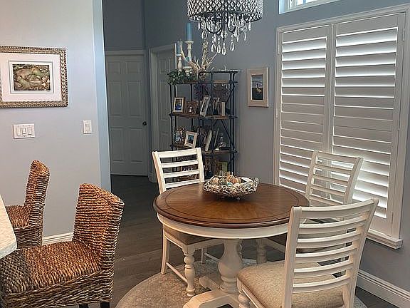 5th image of 165 Captiva Ct