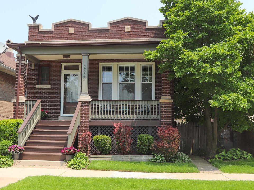 1st image of 2529 Clarence Ave