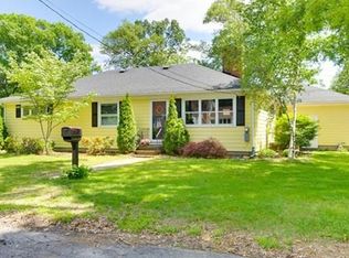 38 Oregon Ave, Shrewsbury, MA 01545