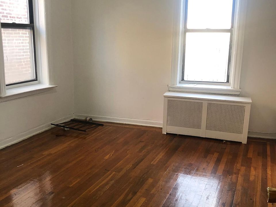 2nd image of 3542 Dekalb Ave #3