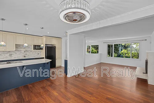 1930 Golfview Rd Photo 1