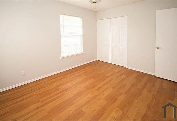 4th image of 2219 Spicewood