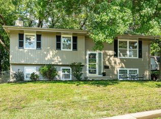 2422 Richmond Ave, Des Moines, IA 50317