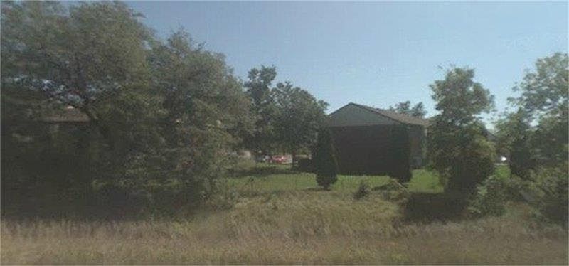 2nd image of 400 Twilight Dr