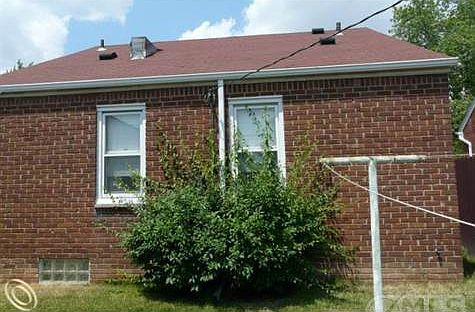 1583GoddardRdHamtramck - Back.jp