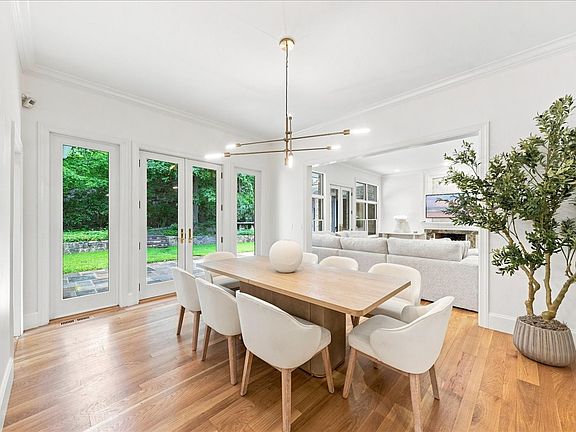 5th image of 28 Wrights Mill Rd