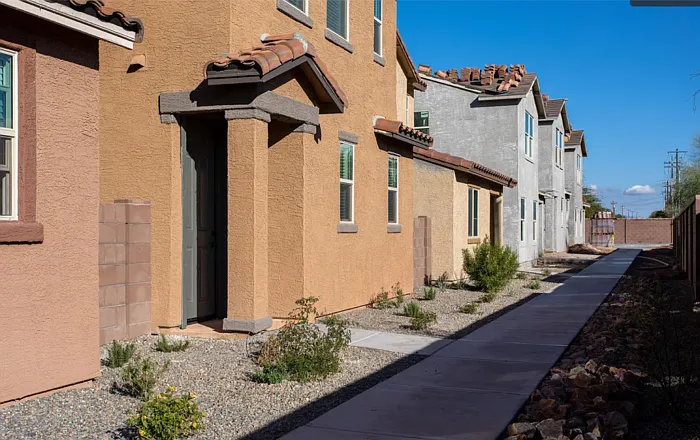 1110 E Descent St — Photo 14