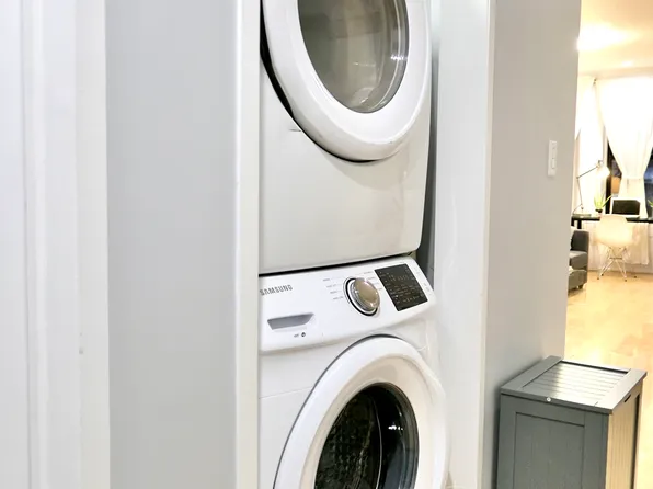 1558 Saint Mark's Avenue image 20 of 27