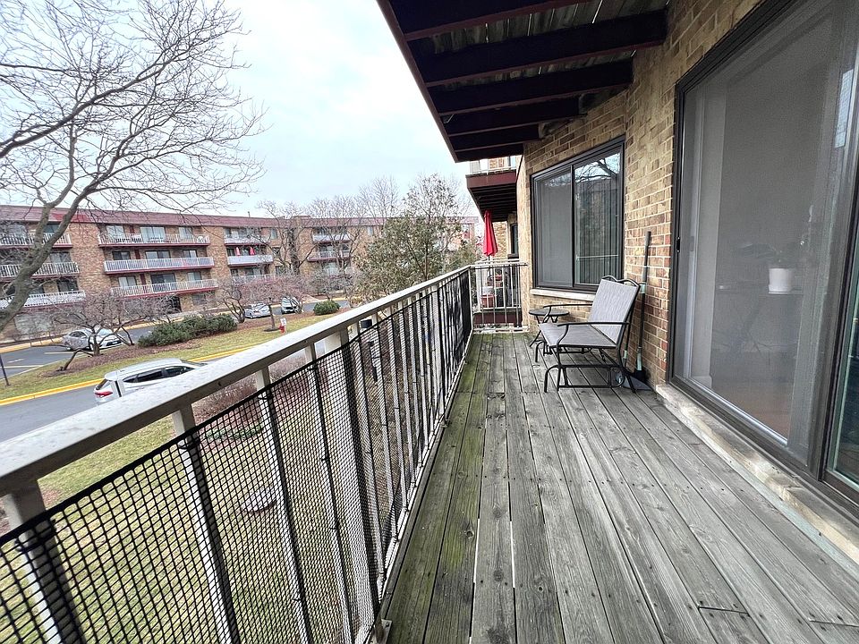 2nd image of 5400 Astor Ln APT 204