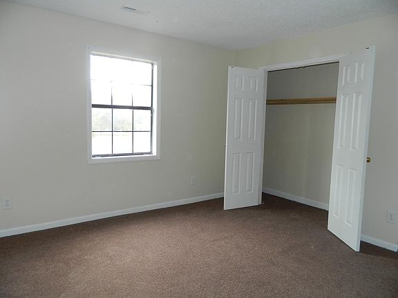 3rd image of 113 Drake St #A