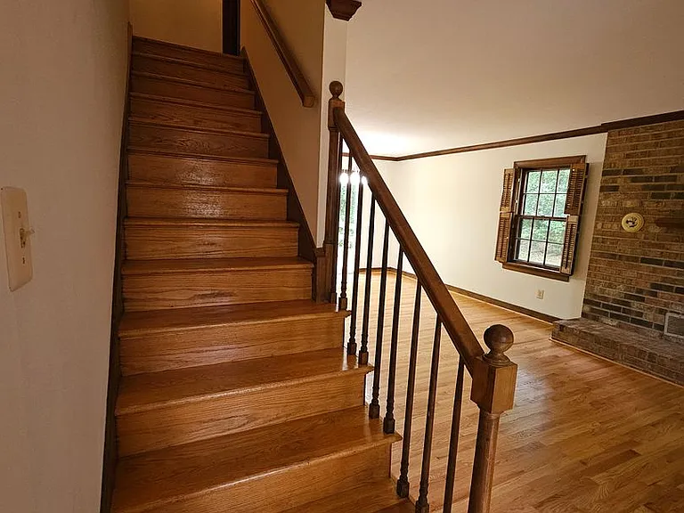 7361 Kalark Ct — Photo 7