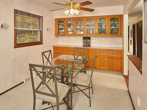 4th image of 502 S Grandview Blvd