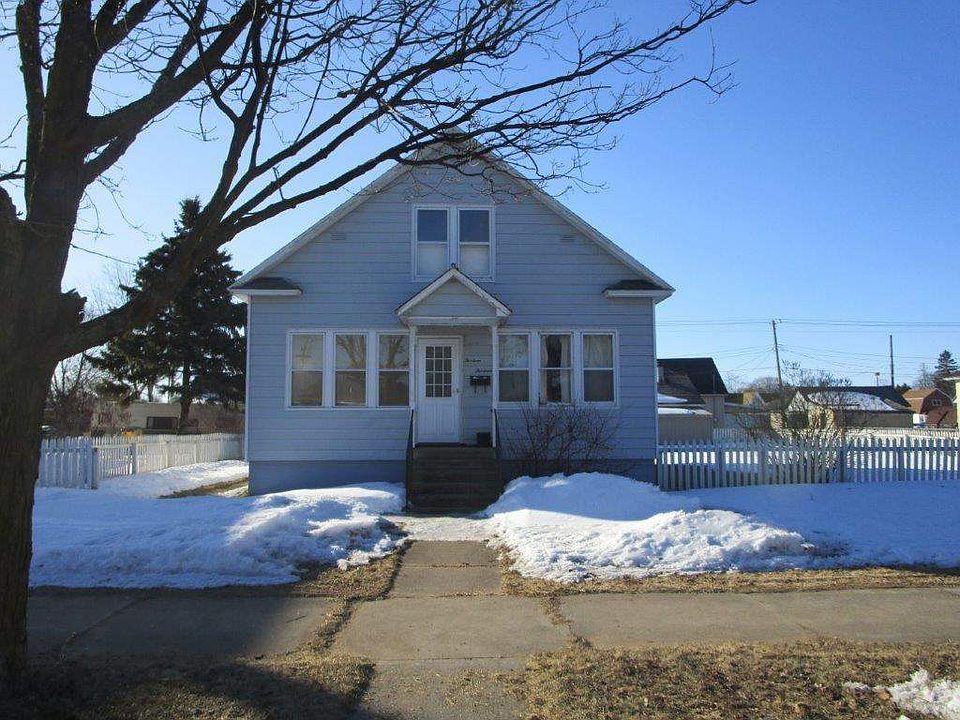 1st image of 1313 Superior Ave