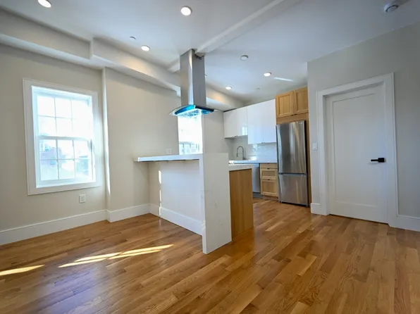 18 Winchester St, Boston, MA