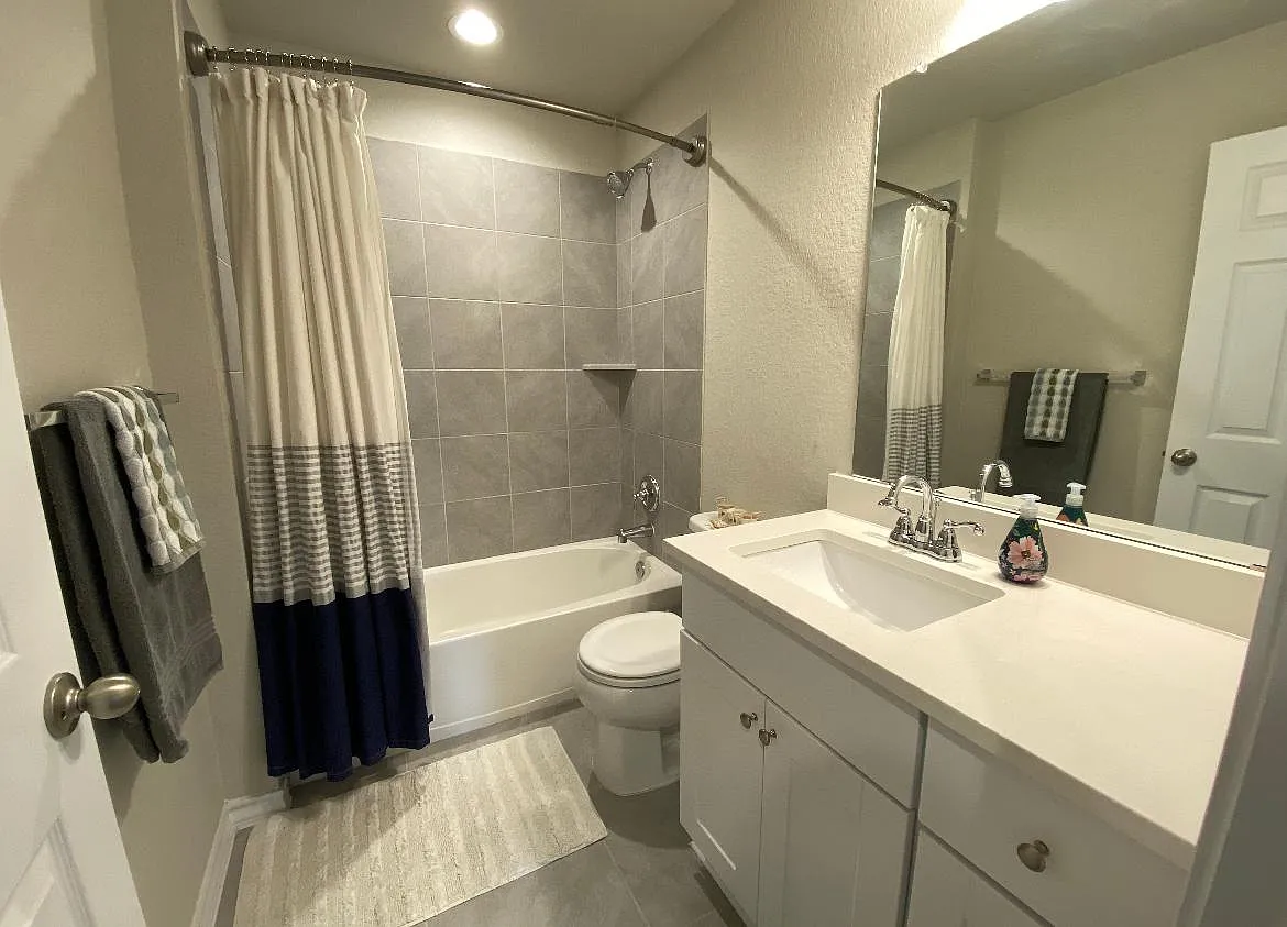 1904 Los Olivios Way — Photo 1