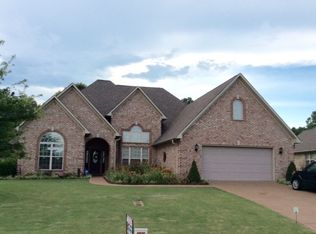 23 Samuel Dr, Jackson, TN 38305