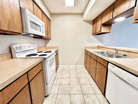 5th image of 1247 Dallas Dr