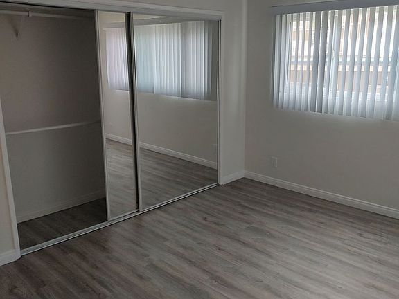 4th image of 1427 N Poinsettia Pl APT 105